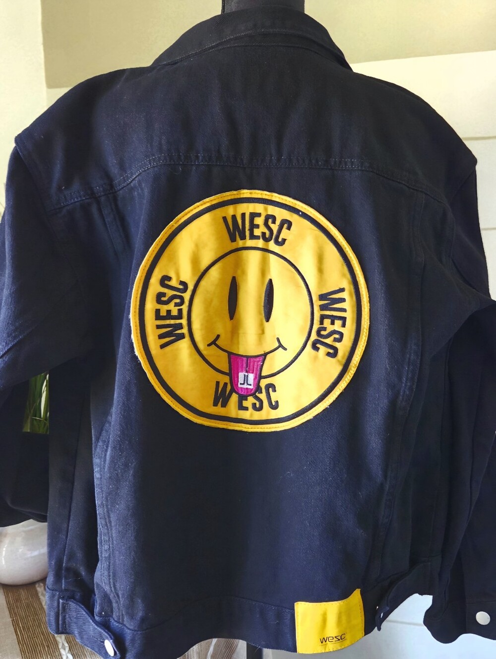 WeSC Hardcore Happiness Black Denim Smiley Y2K Trucker Jacket Mens S Womens M